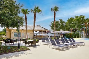 thumbnail: Poolside bar