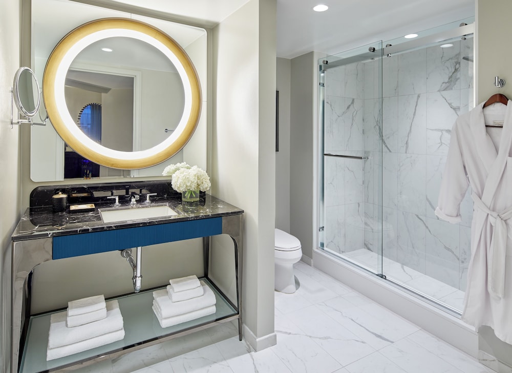 Bathroom shower