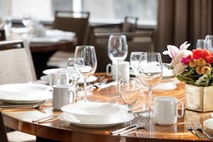 thumbnail: Restaurant