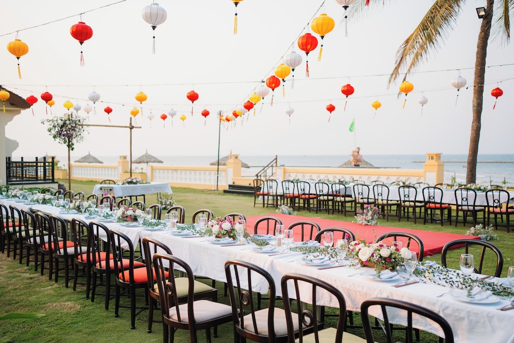 Indoor wedding