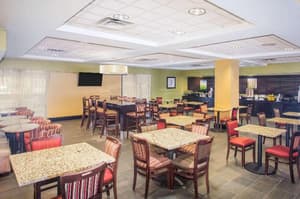 thumbnail: Restaurant