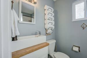 thumbnail: Bathroom