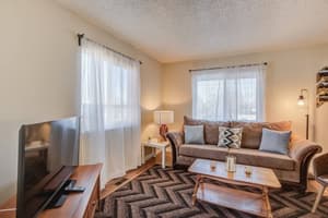 thumbnail: Living room