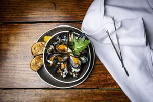 thumbnail: Restaurant