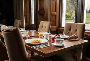 thumbnail: Breakfast area