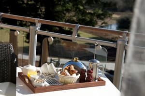 thumbnail: Dining