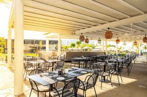 thumbnail: Restaurant