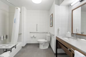 thumbnail: Bathroom