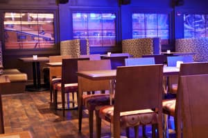thumbnail: Bar (on property)