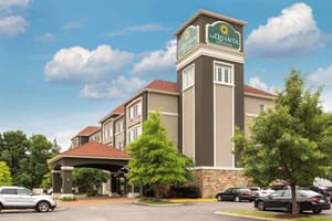 La Quinta Inn & Suites Smyrna