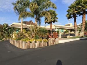 thumbnail: Front of property