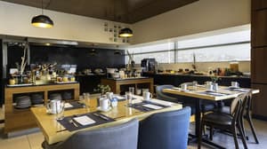 thumbnail: Restaurant