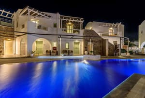 thumbnail: Pool