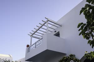 thumbnail: Exterior