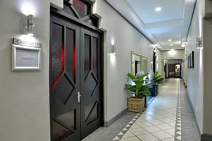 thumbnail: Interior