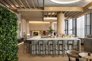 thumbnail: Bar (on property)