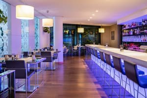 thumbnail: Restaurant