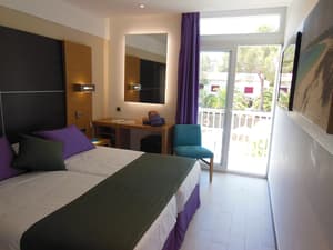 thumbnail: Room