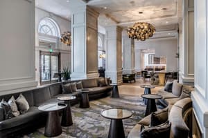 thumbnail: Bar (on property)