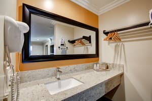 thumbnail: Bathroom sink