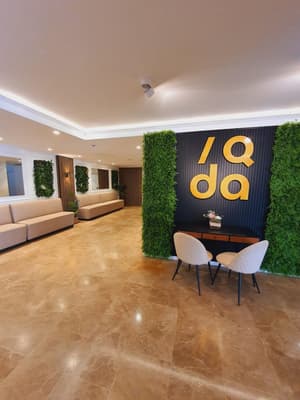 thumbnail: Reception