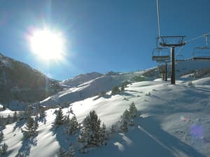 thumbnail: Snow and ski sports