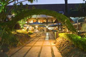 thumbnail: Restaurant