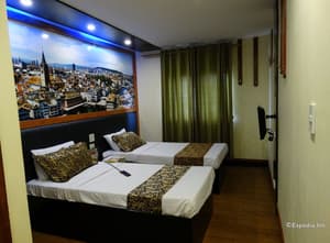 thumbnail: Room