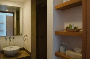 thumbnail: General view