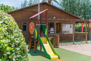 thumbnail: Children's play area - outdoor