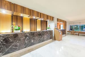 thumbnail: Reception