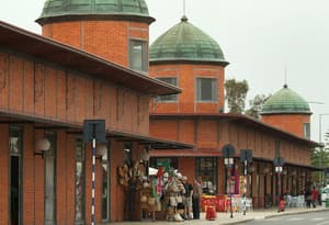 thumbnail: Exterior