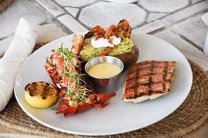 thumbnail: Restaurant