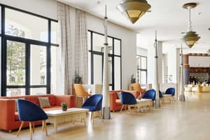 thumbnail: Interior