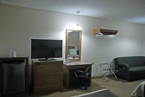thumbnail: Interior entrance