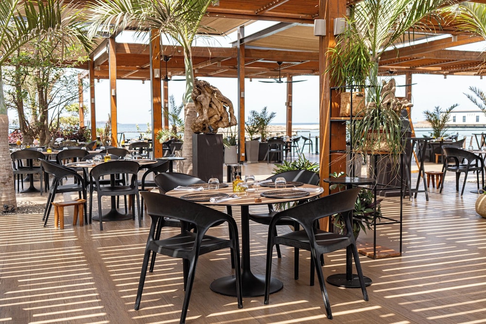 Restaurant-cafeteria