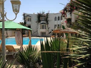 thumbnail: Outdoor pool