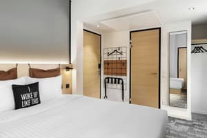 thumbnail: Room