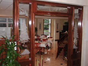 thumbnail: Restaurant