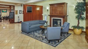 thumbnail: Lobby sitting area