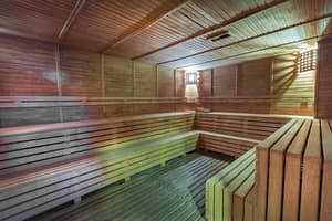 thumbnail: Steam room
