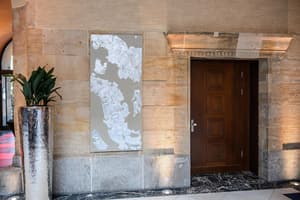 thumbnail: Interior entrance