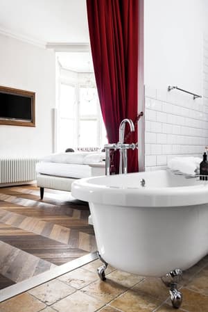 thumbnail: Bathroom