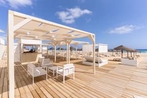 thumbnail: Beach bar