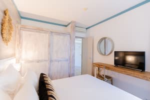 thumbnail: Room