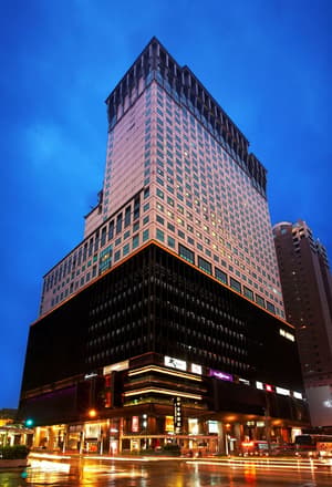 thumbnail: Front of property - evening/night
