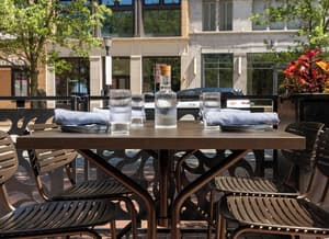 thumbnail: Outdoor dining