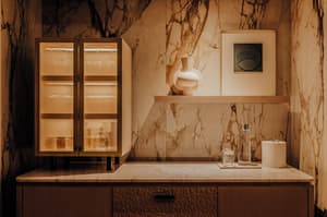 thumbnail: Minibar