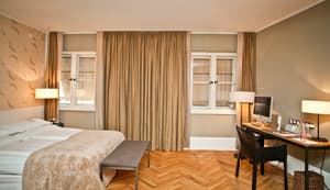 thumbnail: Interior detail