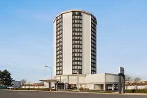 Holiday Inn Philadelphia Arpt-Stadium Area by IHG